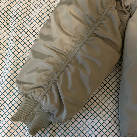 H&M Bomber Jacket - moto Divided jacket. Padded bomber jacket Mint Green XS NEW - Picture 11 of 14